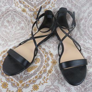 NINE WEST STAPPED SANDALS